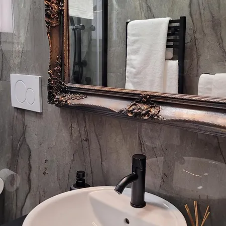 Lovely Escape In Venice